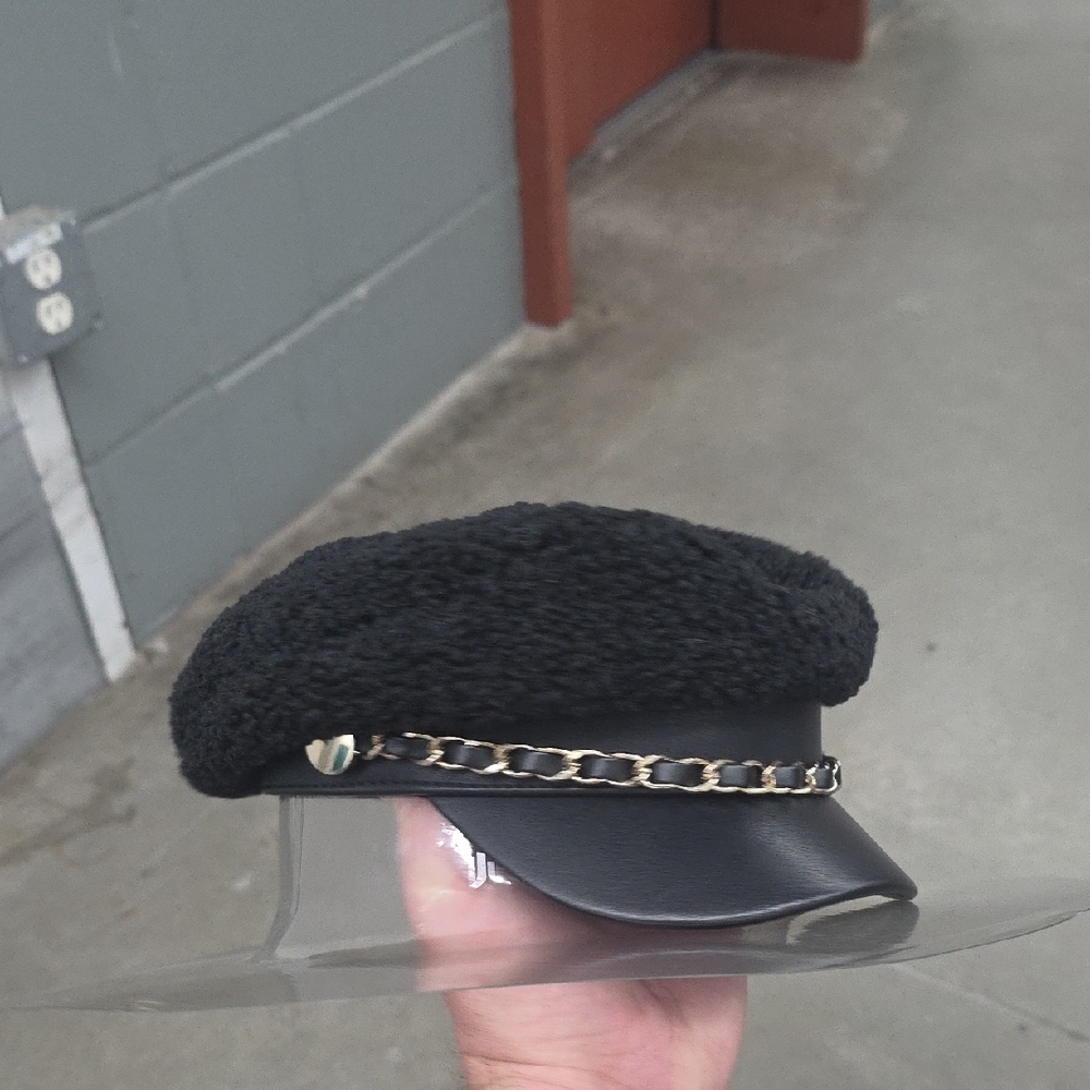 Steve Madden Black Baker Boy Hat